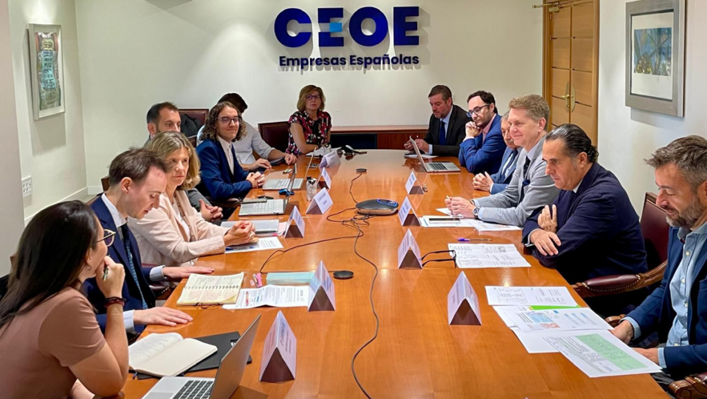 BIOVEGEN y varios de sus socios participaron en la Jornada híbrida: «Análisis para la Eliminación de Cargas Administrativas y Atracción de la Inversión»